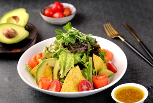 Smoked Salmon and Avocado Salad